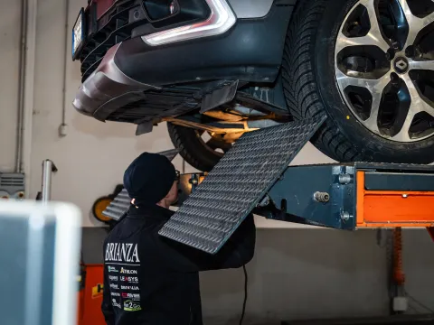 Postazione calibrazione sistemi ADAS